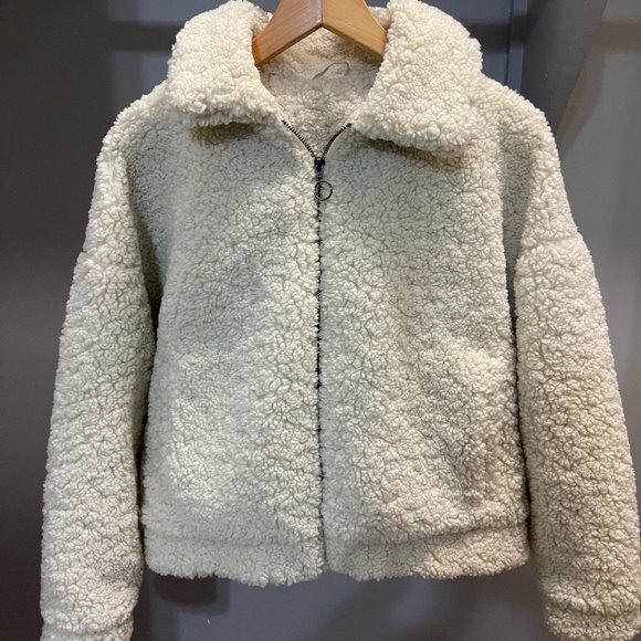 ZARA Teddy Jacket - Picture 1 of 3